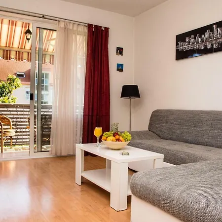 Lux Sara - Trogir Split